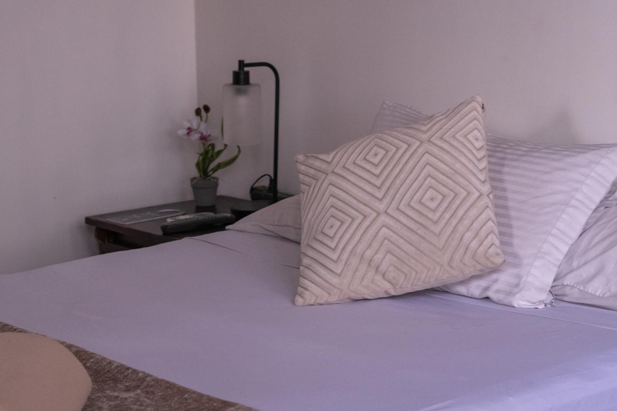 Hotel Casa Colon Сан Хосе Екстериор снимка