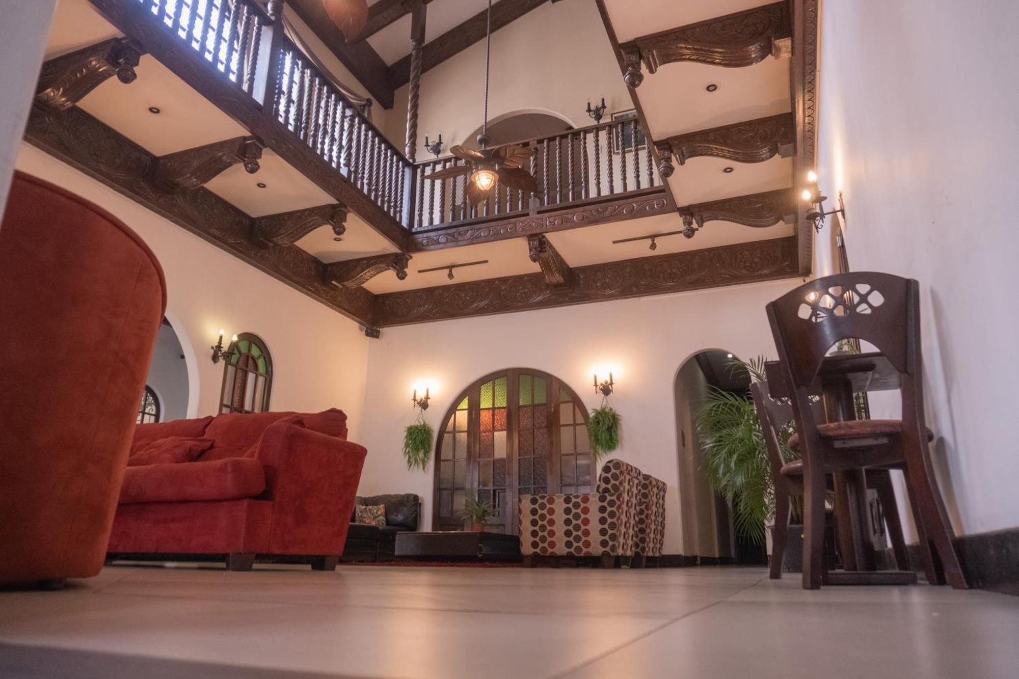 Hotel Casa Colon Сан Хосе Екстериор снимка